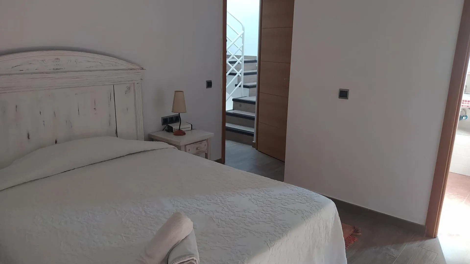 Adosado En La Bahia De Casares Villa Semesterbostad